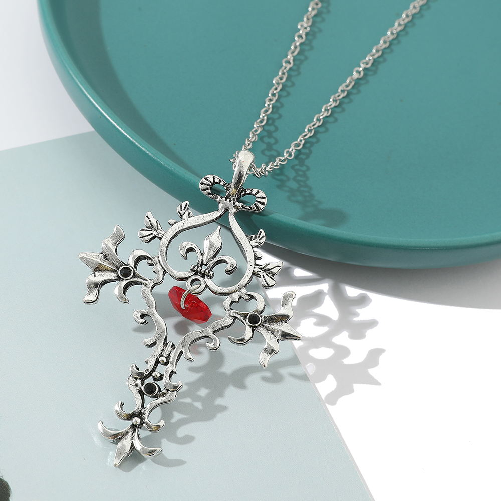 Vintage Fashion Show - Fashion Exquisite Necklace Vintage Sacred Heart