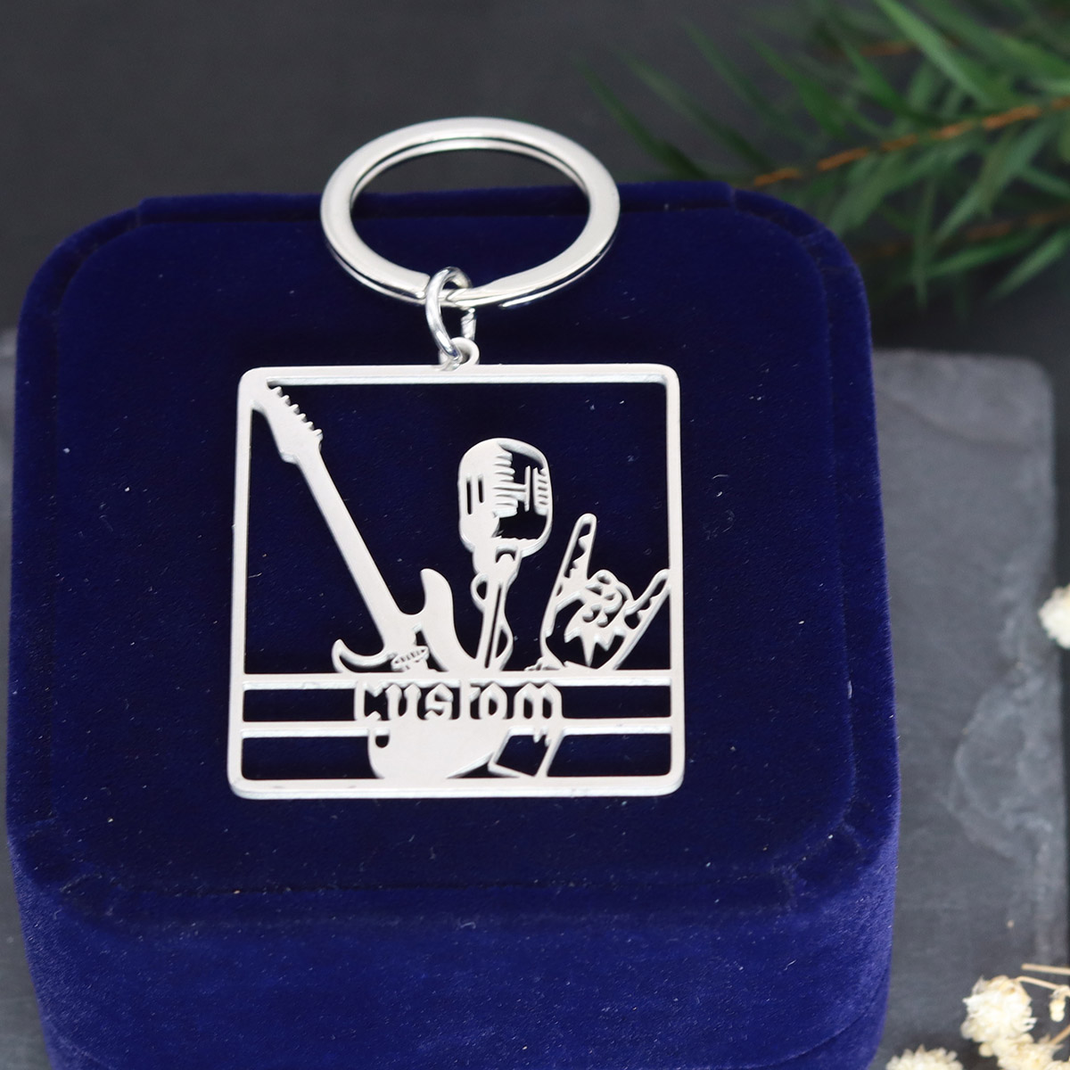 Custom Name Guitar Keychain Pe - Vintage Fashion Names ulasan dan harga